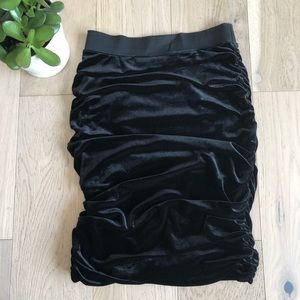 H&M Black XS Small pencil skirt stretchy